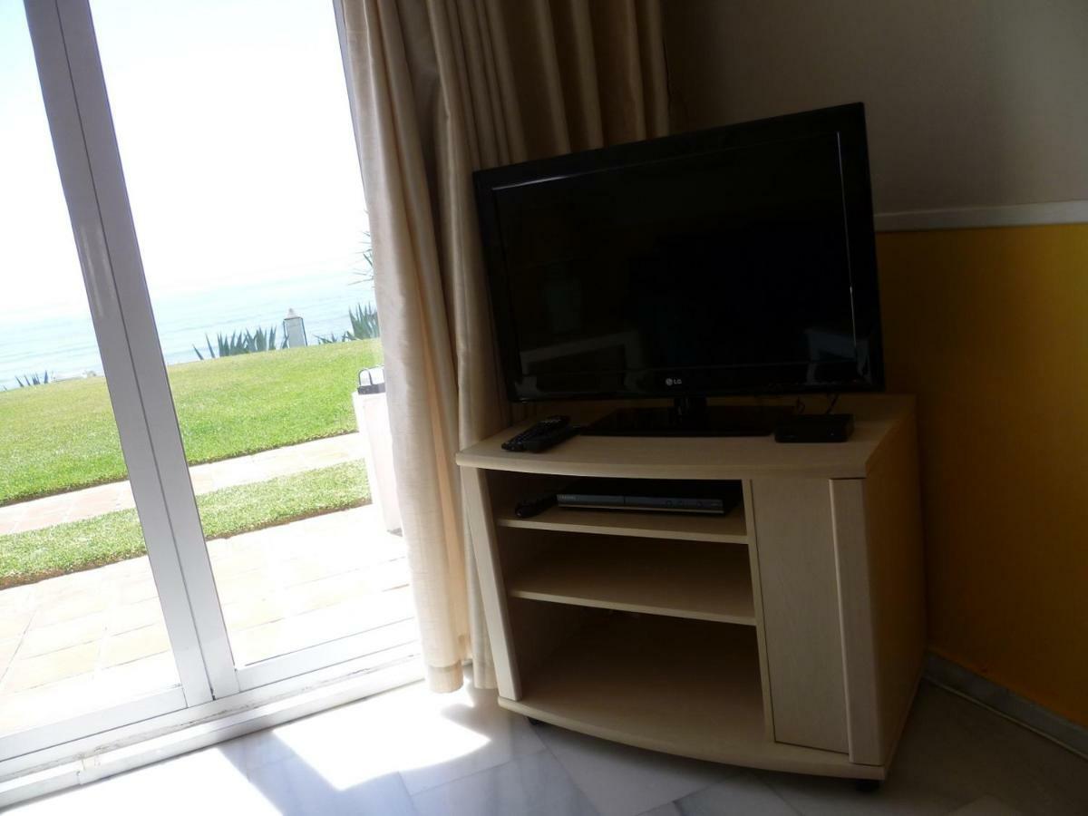 Apartamento Playa De La Lucera La Cala De Mijas Eksteriør bilde